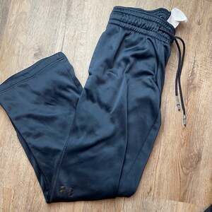 Under Armour XS Womens Sweats